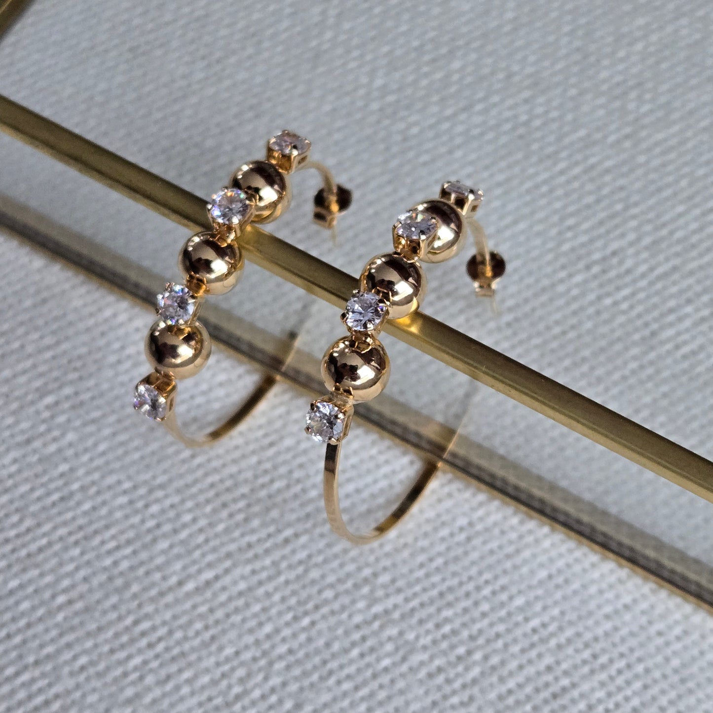 Aurelie Hoop Earrings