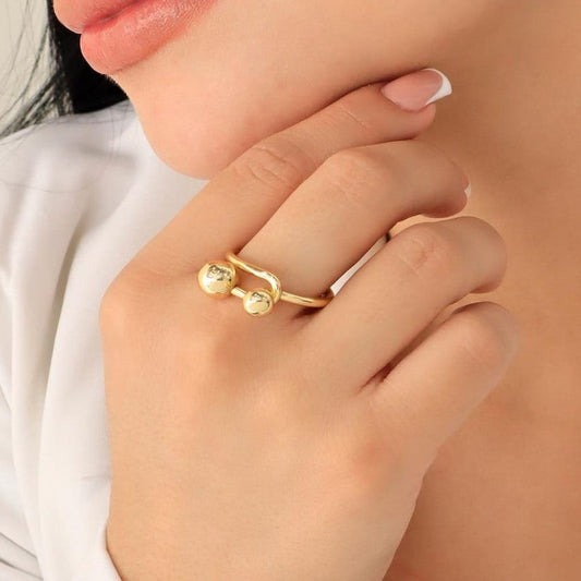 Emilie Ring