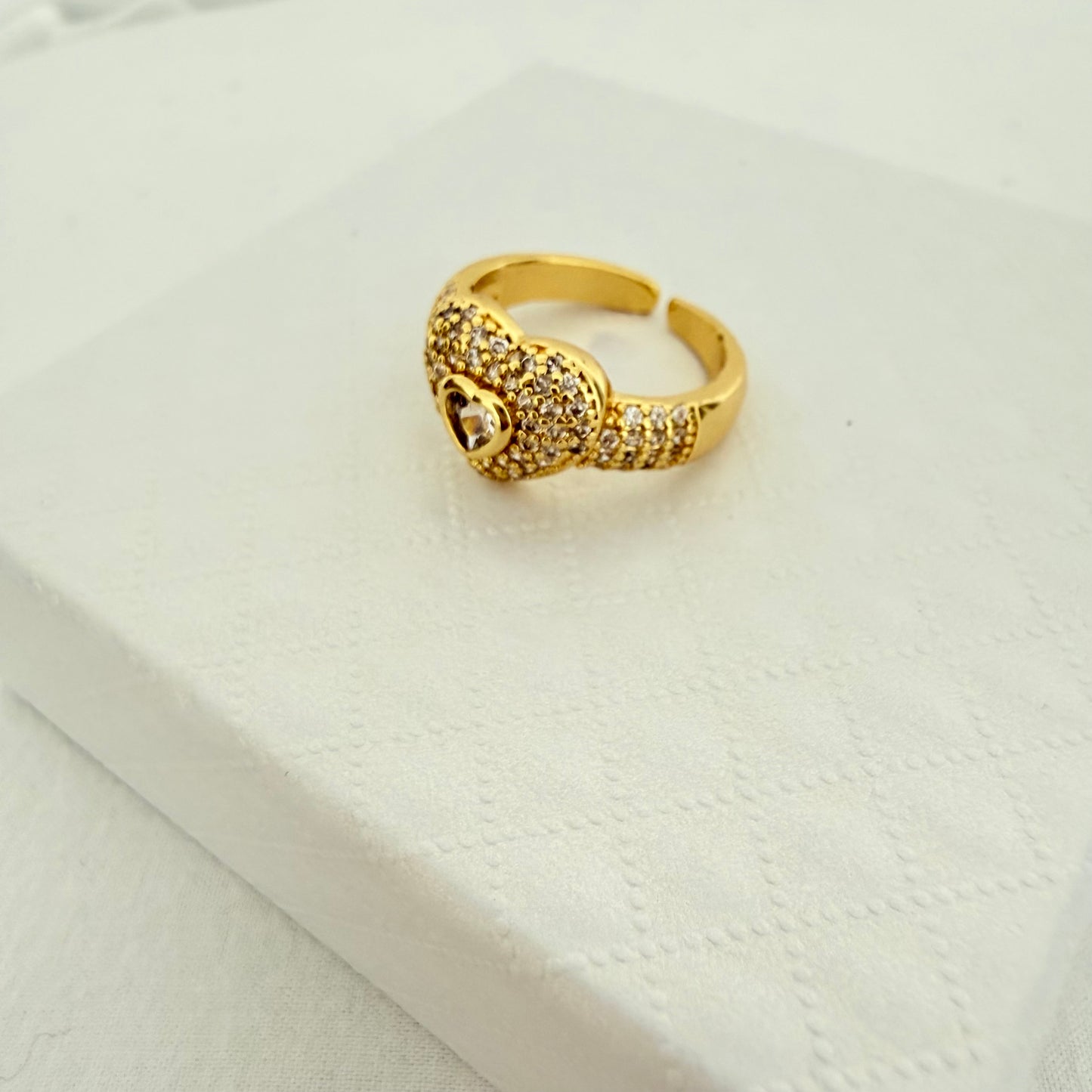 Amelia Ring