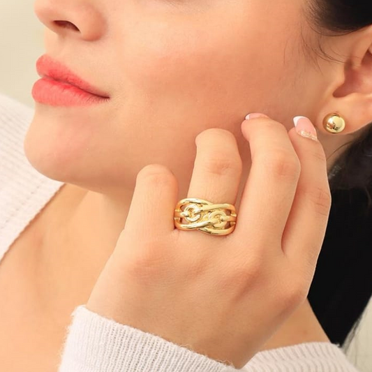 Elisa Ring