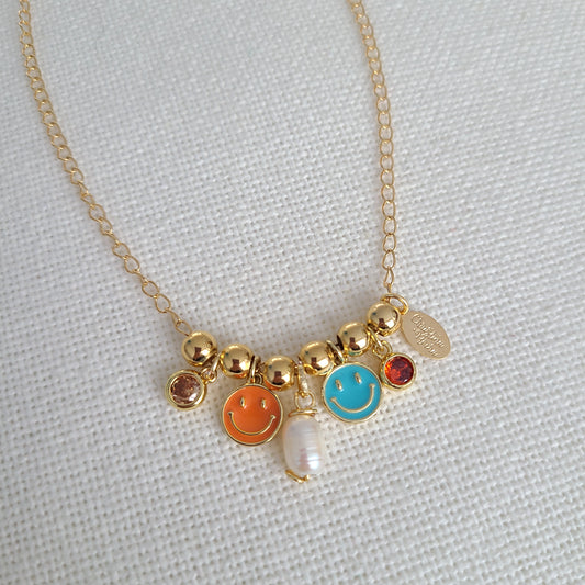 Smiles & Pearl Necklace