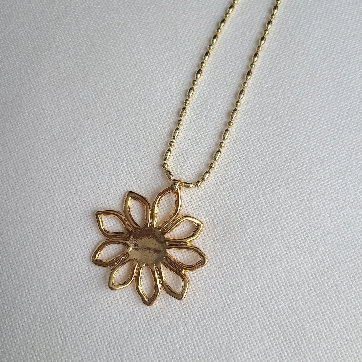Azalea Necklace