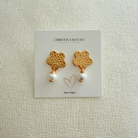 Flora Pearl Earrings