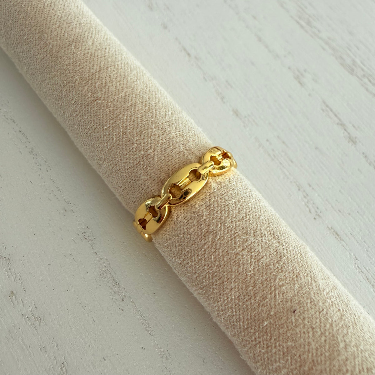 Mara Ring
