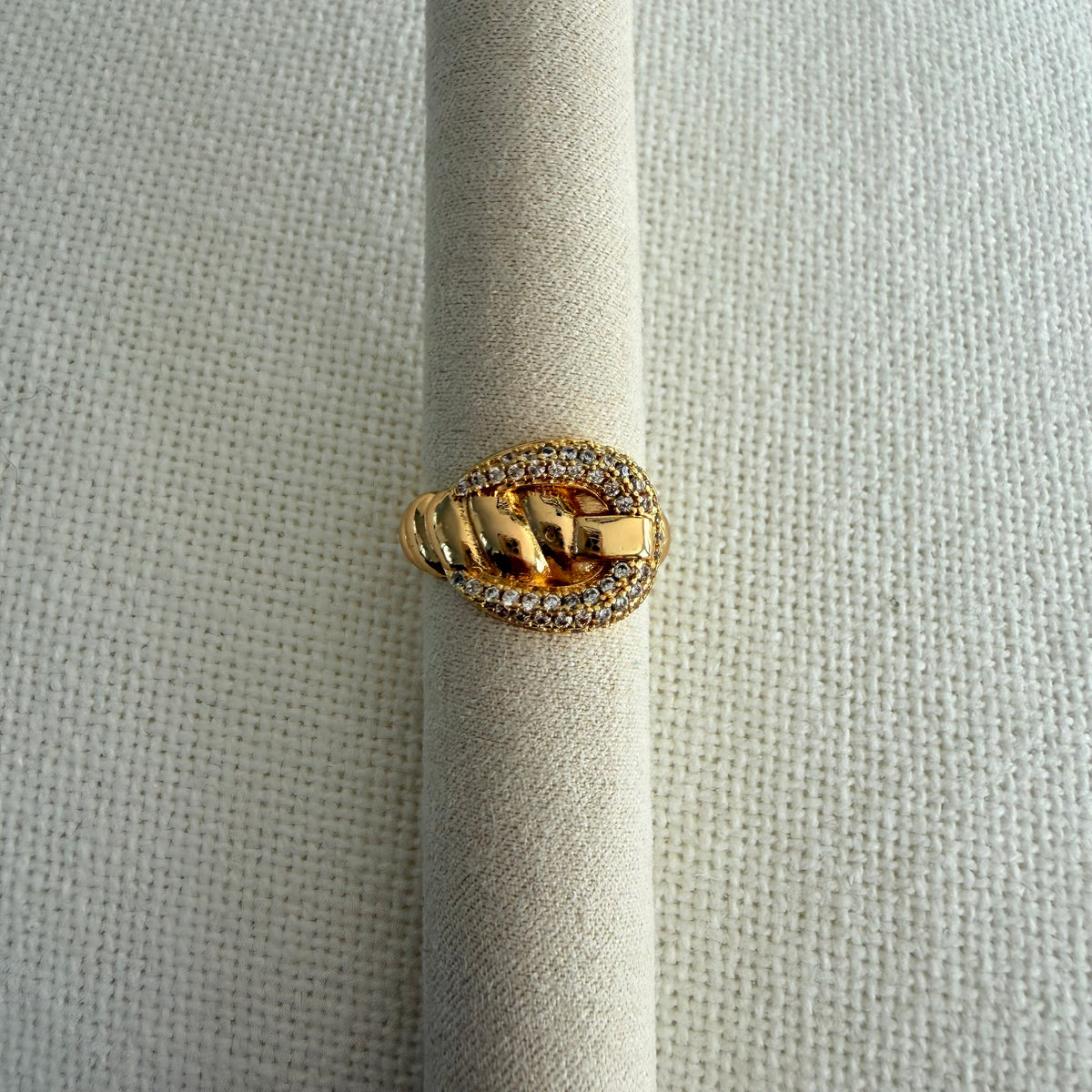 Vera Ring