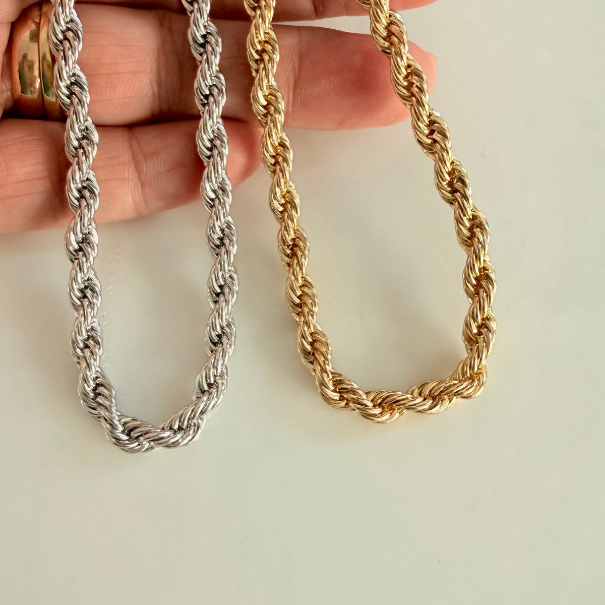Twisted Necklace