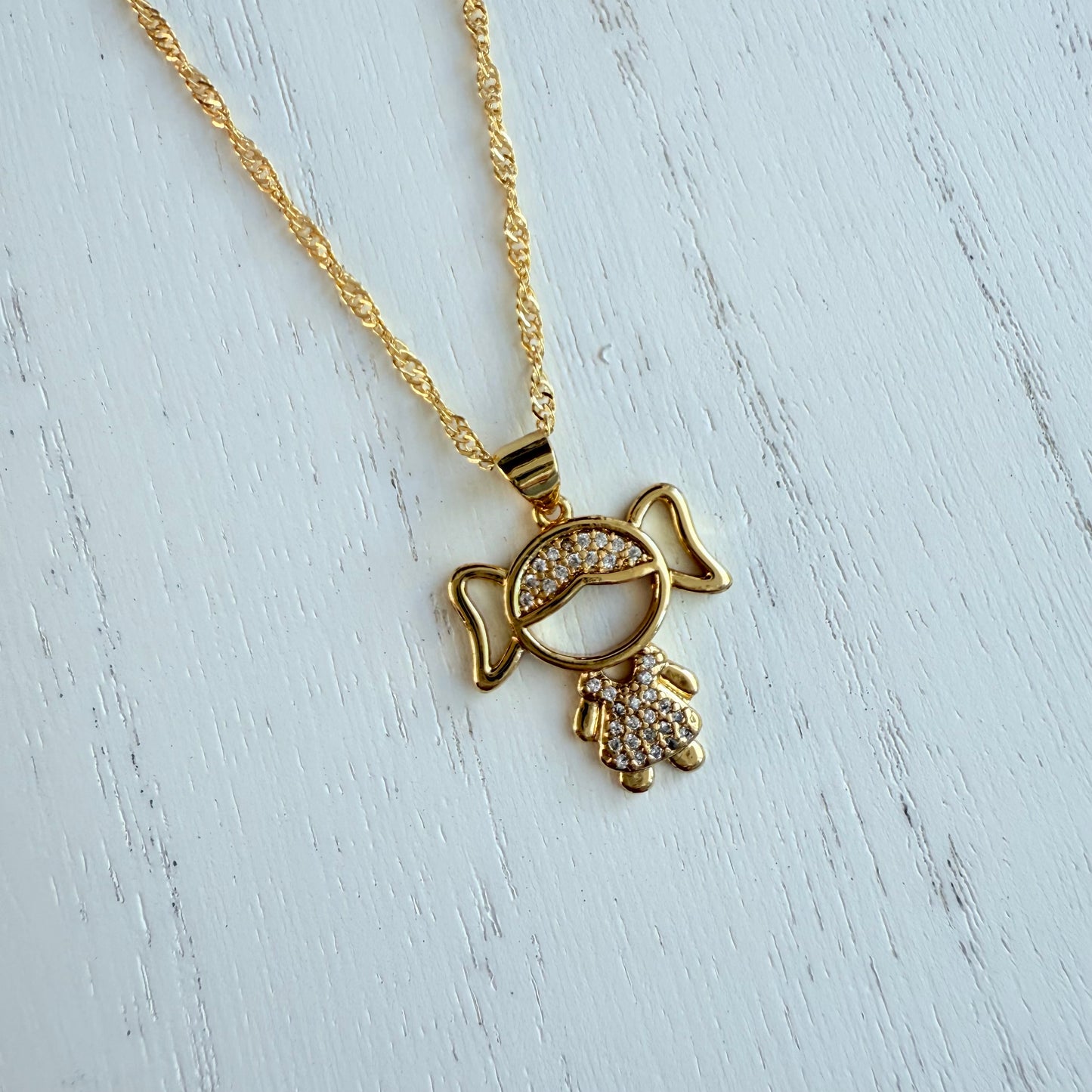 Nena Necklace