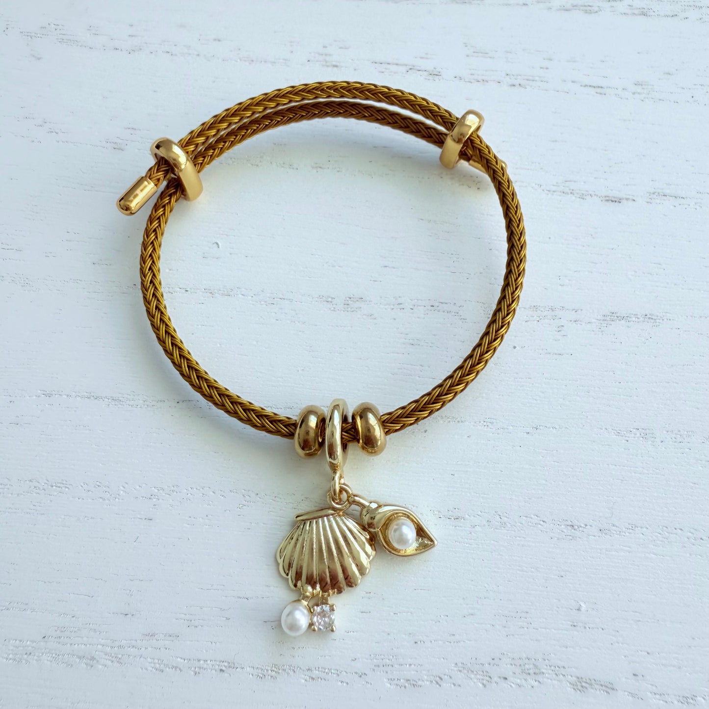 Shells Charms Bracelet