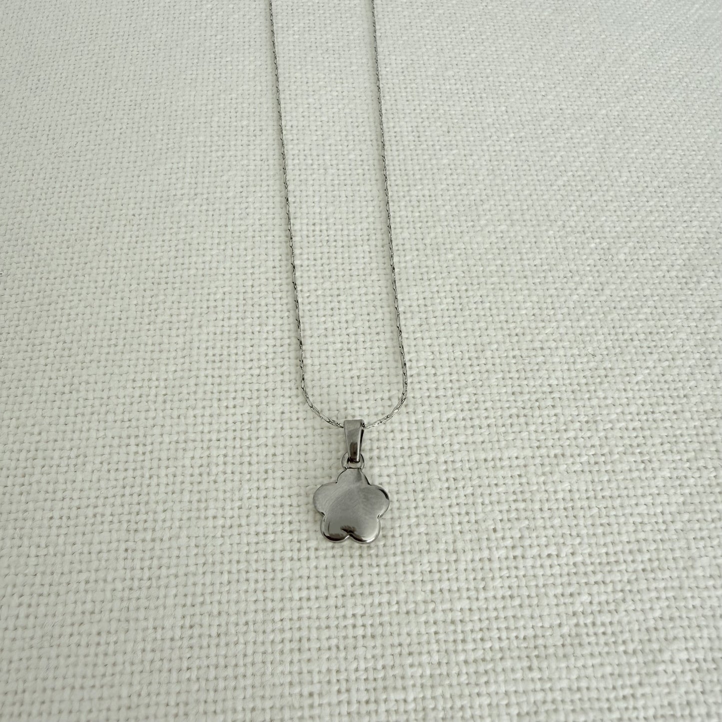 Collier Fleur Argenté
